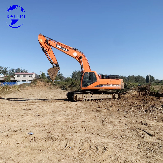 รถขุดมือสอง Doosan Dh300lc-7